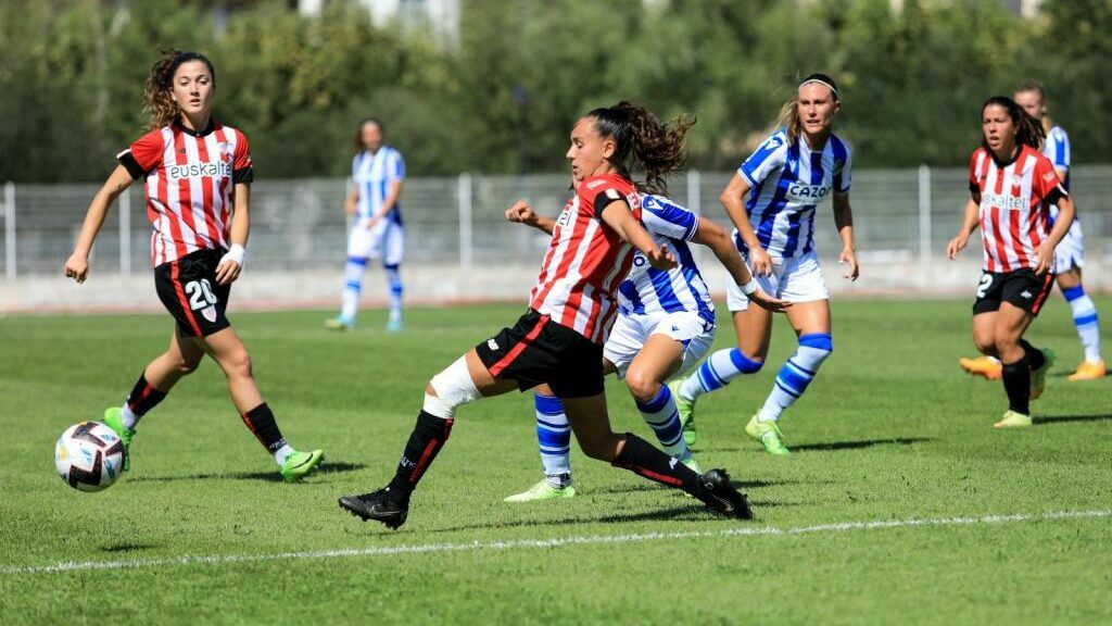 Finetworkek ez dau emakumeen futbol ligako diru babesa ordaindu