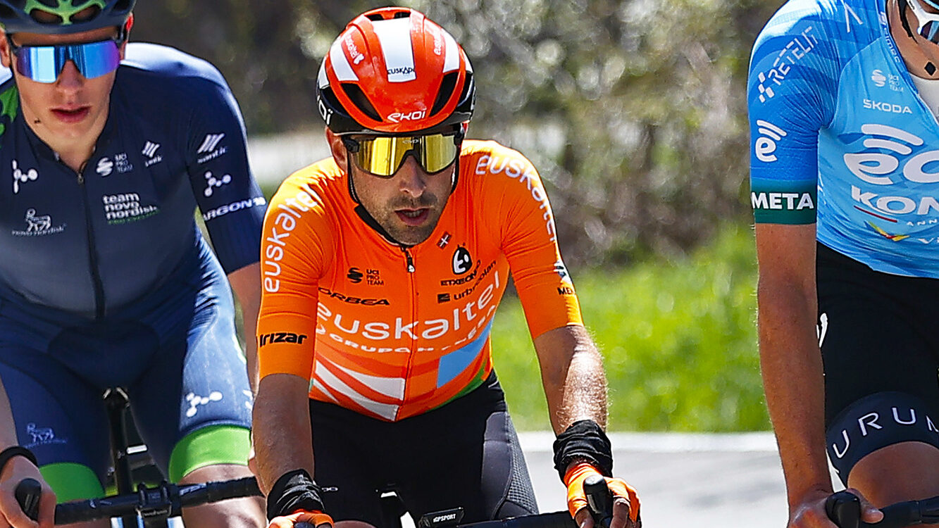Mikel Bizkarrak bi denporaldirako barritu dau Euskaltel Euskadin