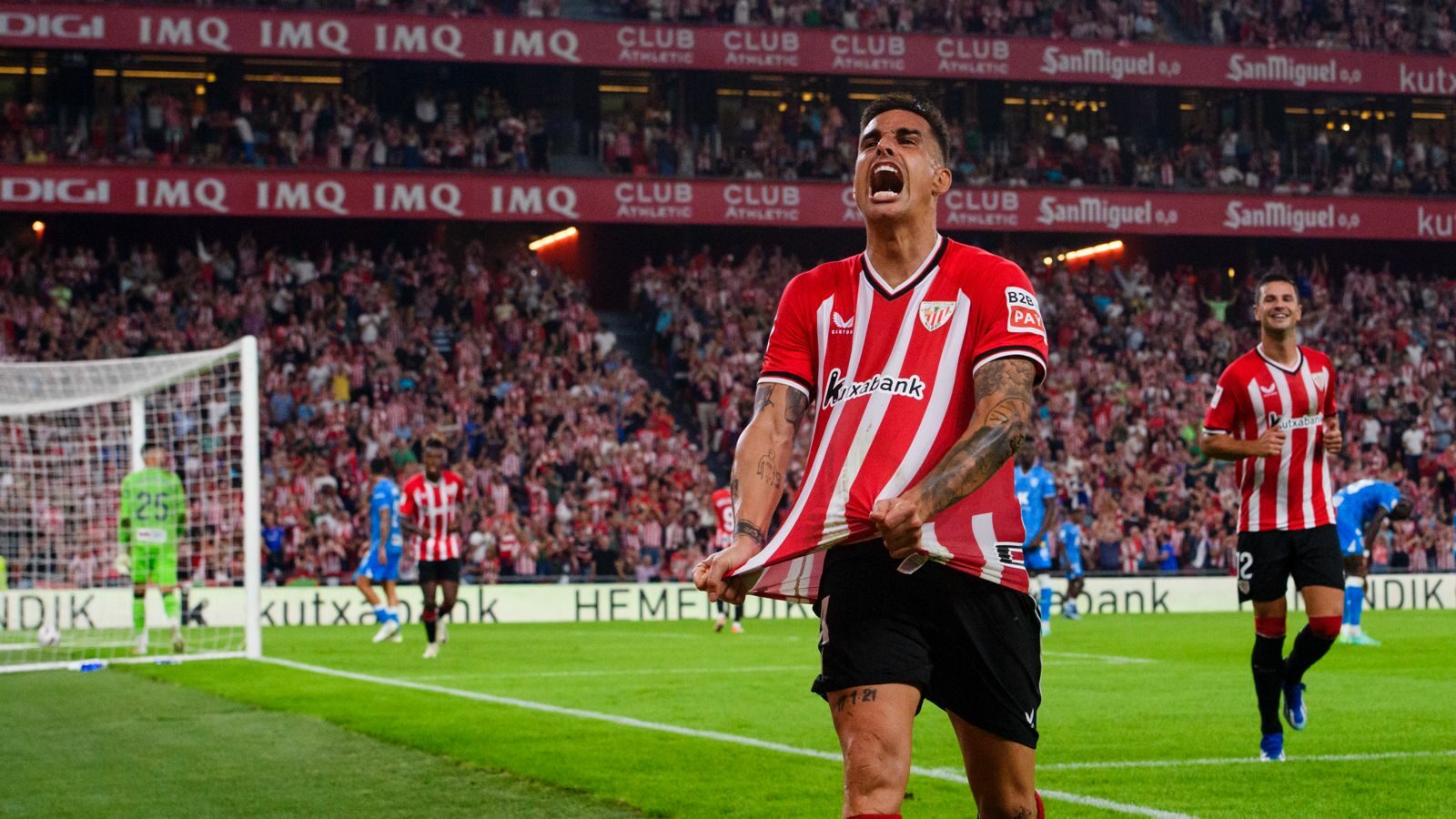 Athleticek dantza egin dau Almeria pobre batekin (3-0)