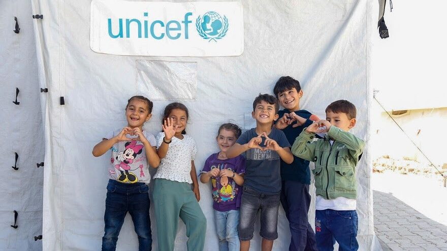 Unicef erakundeak 2023. urteko txostena aurkeztu dau
