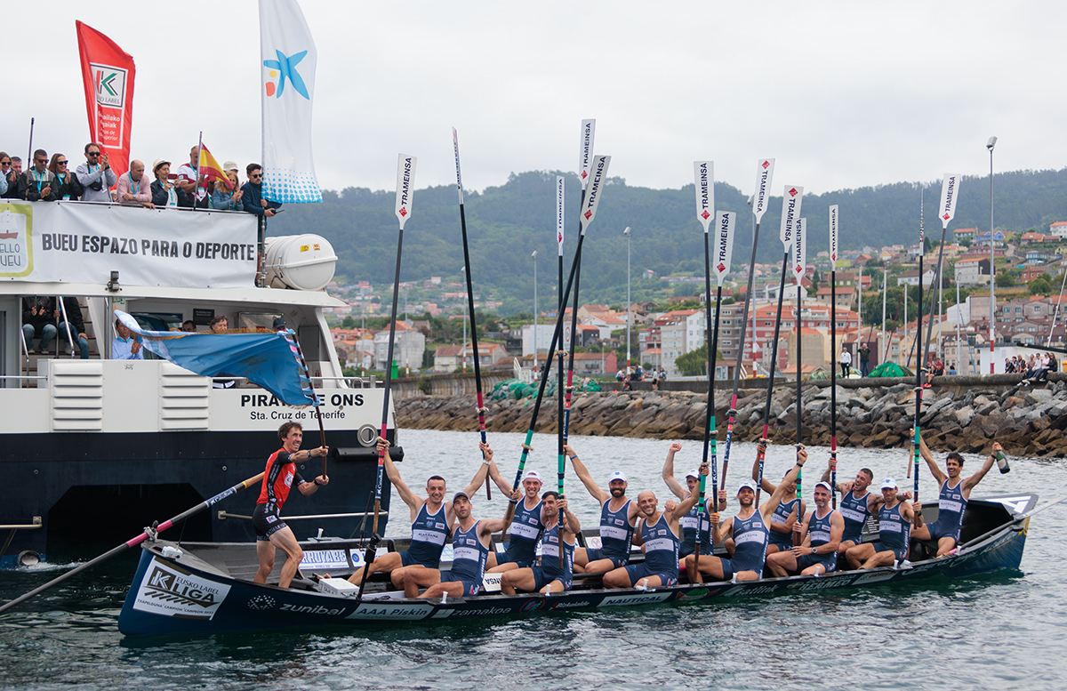 Bermeo nagusitu da Galiziako uretan