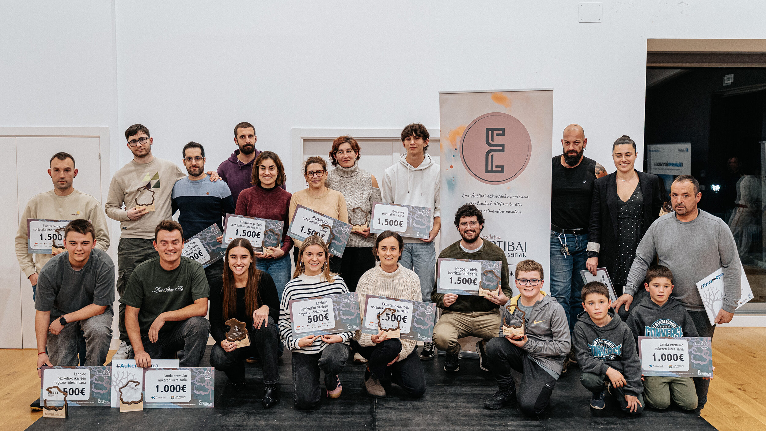 Ideia barriak, gazteak eta landa eremuko enpresei errekonozimendua Leartibai sarietan