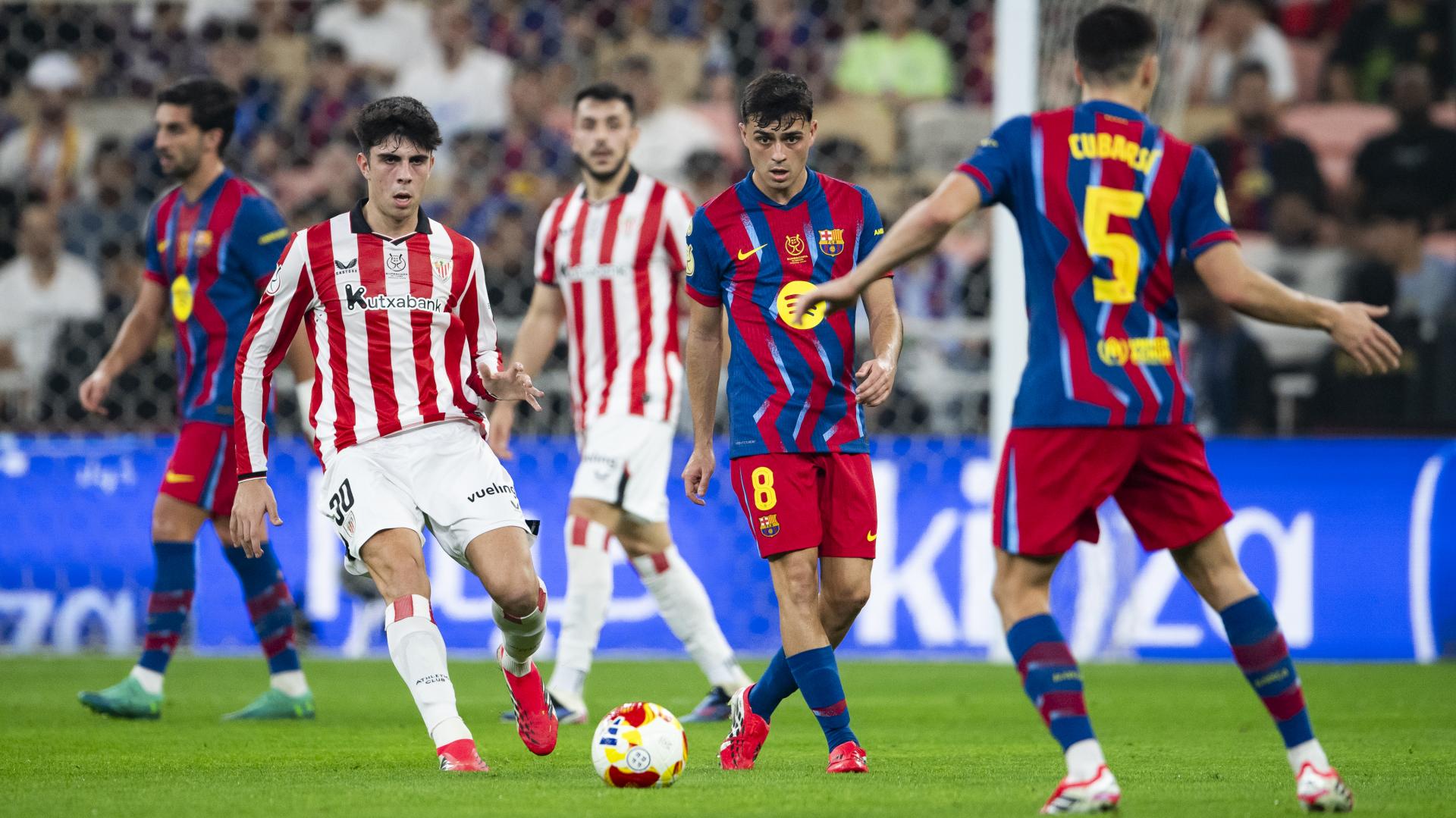 Bartzelona Athleticen gainetik pasatu da Superkopan