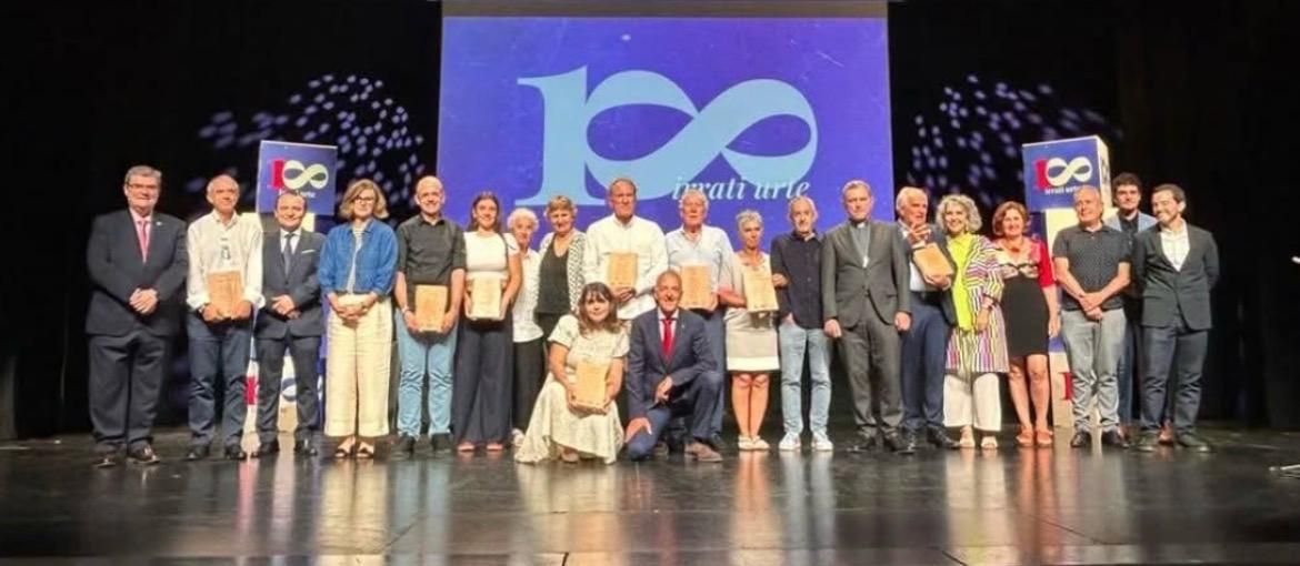 Ia 400 lagun eta gizarteko ordezkaritza zabala ‘100 Irrati Urte’ ekitaldian