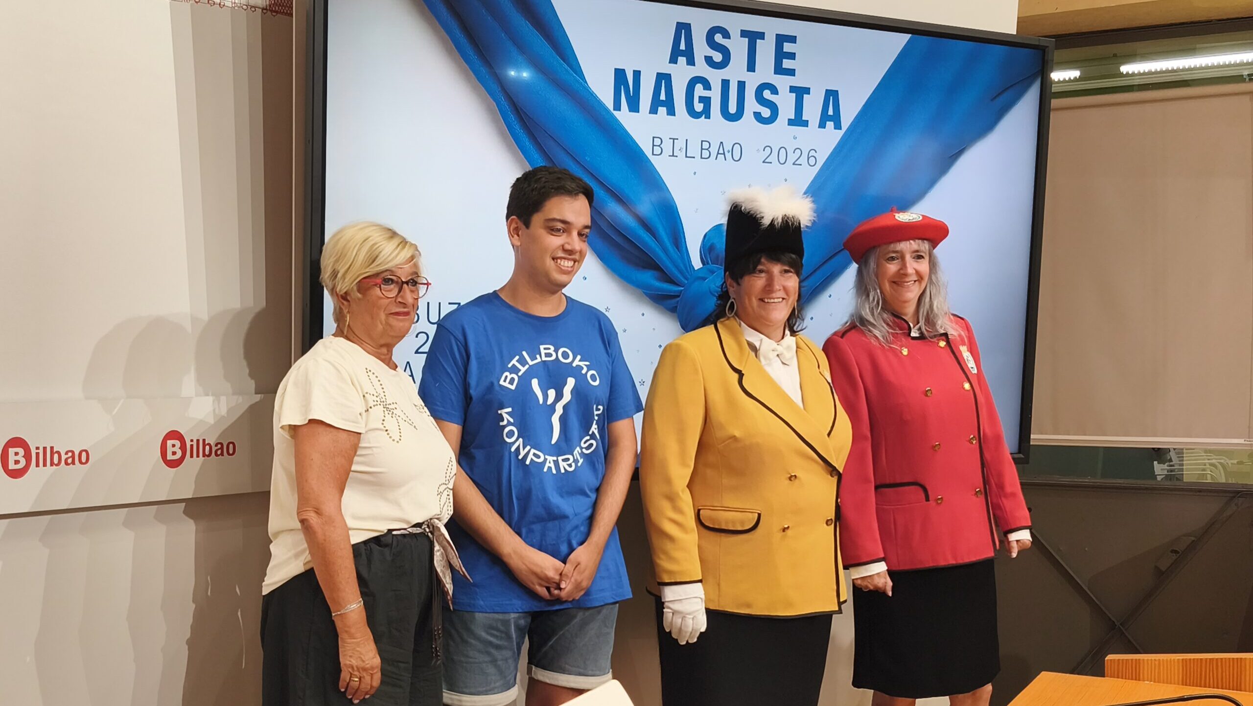 Onintza Enbeitak hunkituta hartu dau Aste Nagusiko pregoilariaren ardurea